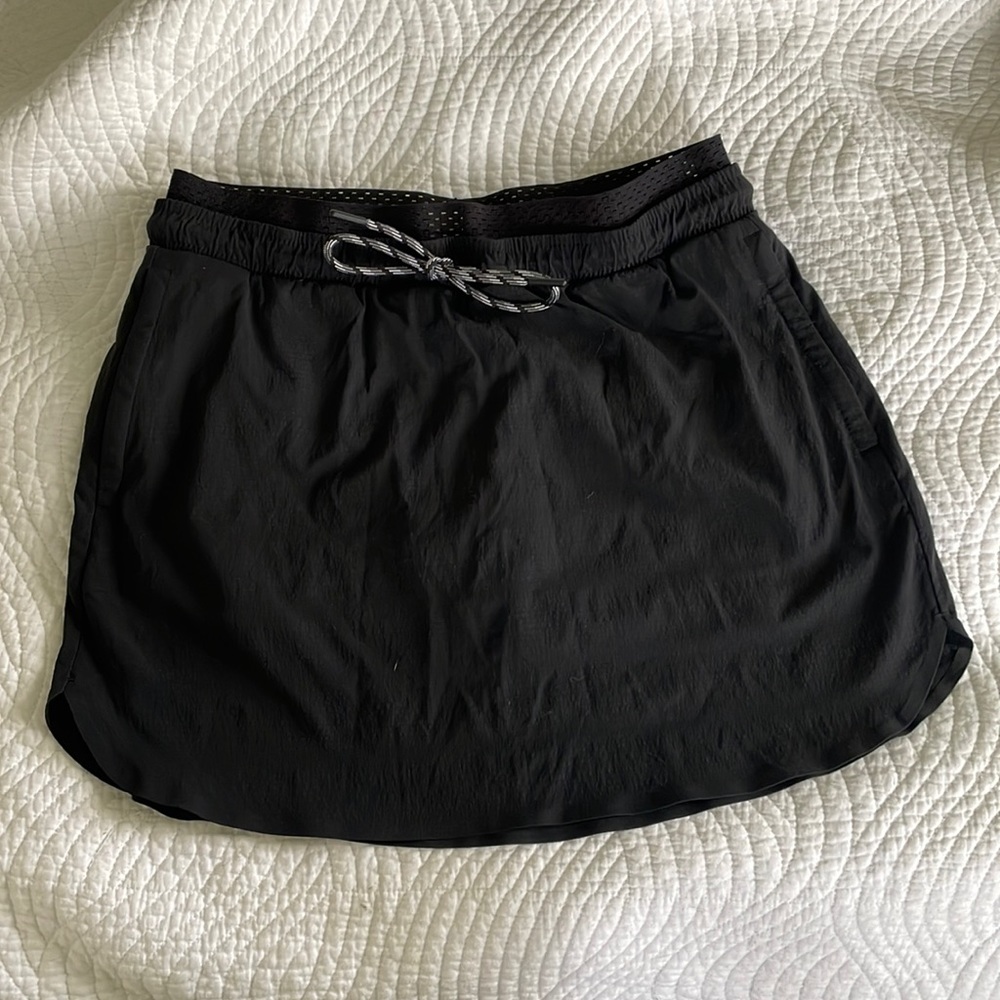 Athleta Crest Skort